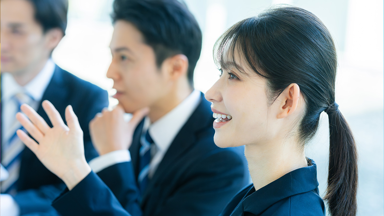 S-POOL Human Solutionsの強み 1. 「フィールドコンサルタント（FC）× 派遣スタッフ」のチーム体制で伴走支援